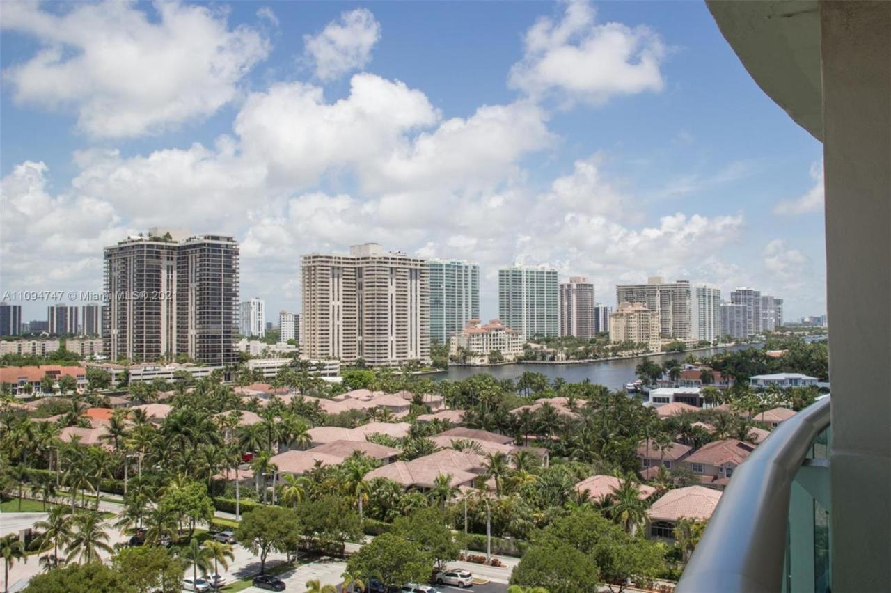 マイアミビーチDisfruta Sunny Isles Ocean 1206 Str-02816アパートメント エクステリア 写真
